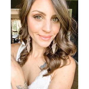 Meet your Posher, Jen